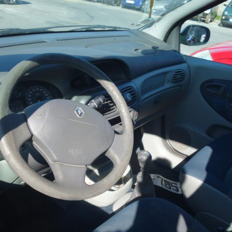 Leve vitre mecanique arriere gauche RENAULT SCENIC 1 Photo n°6