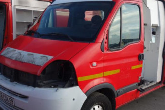 Crosse arriere gauche RENAULT MASTER 2