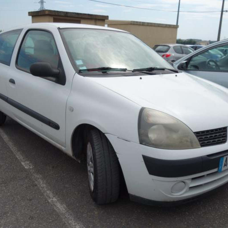 Plage arriere RENAULT CLIO 2 Photo n°2