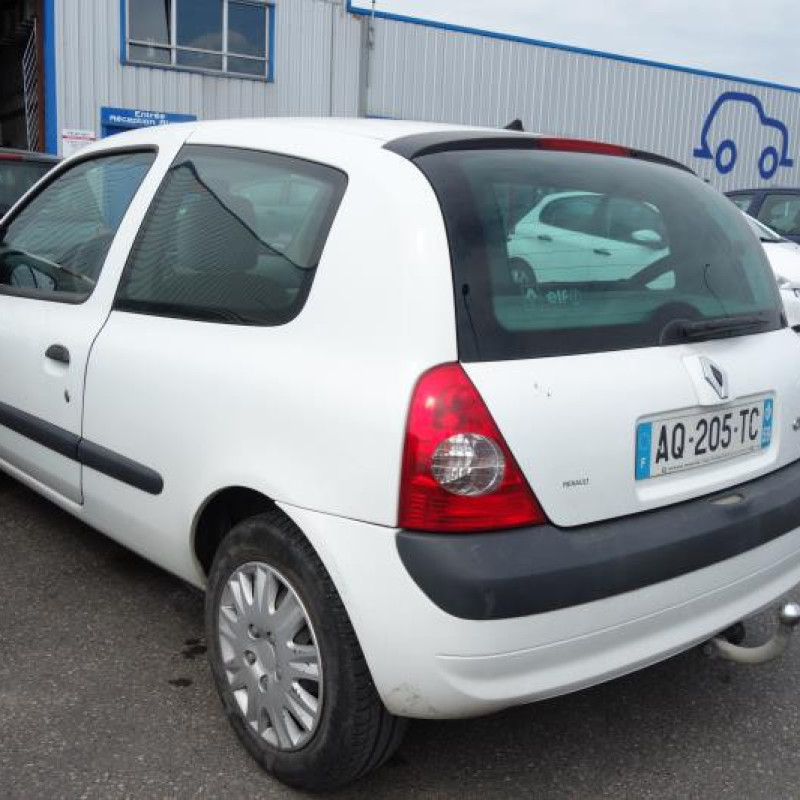 Plage arriere RENAULT CLIO 2 Photo n°4