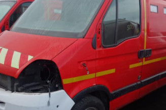 Crosse arriere gauche RENAULT MASTER 2