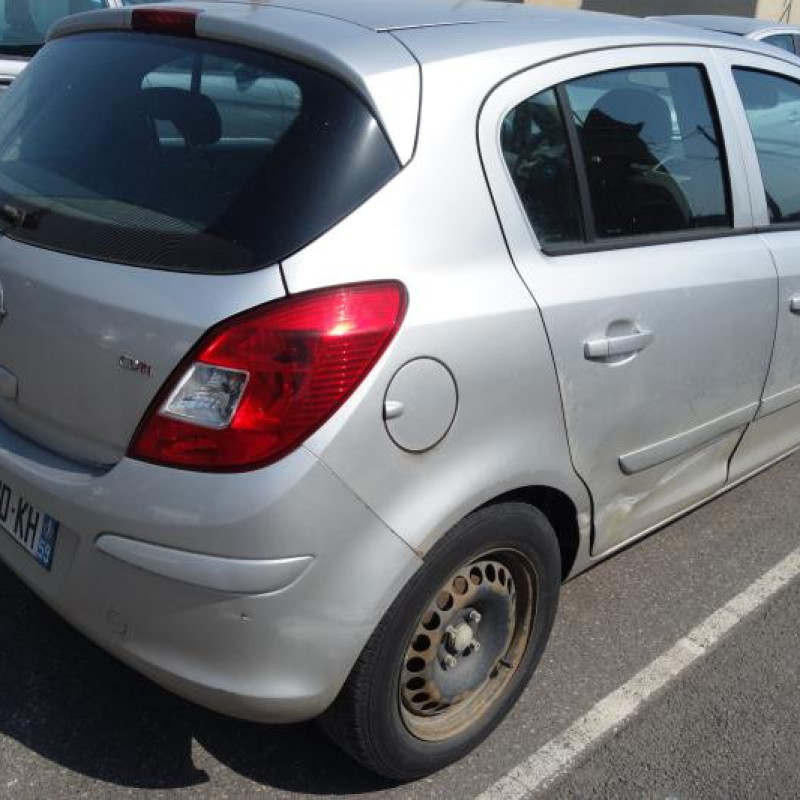 Bouchon de carburant OPEL CORSA D Photo n°6