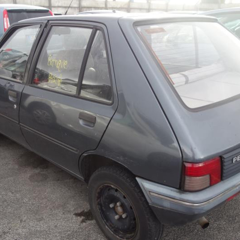 Leve vitre mecanique arriere droit PEUGEOT 205 Photo n°5