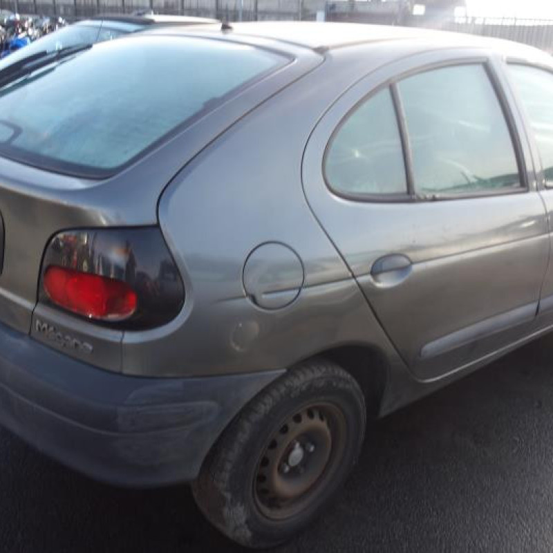 Leve vitre mecanique arriere gauche RENAULT MEGANE 1 Photo n°4