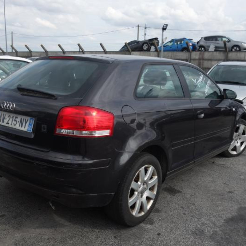 Pare choc arriere AUDI A3 2 Photo n°8