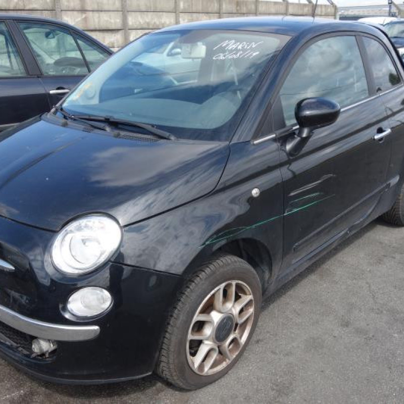 Custode arriere droit FIAT 500 2 Photo n°1