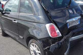 Custode arriere droit FIAT 500 2