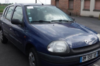 Arret de porte avant droit RENAULT CLIO 2