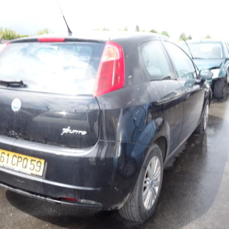 Boitier de prechauffage FIAT GRANDE PUNTO Photo n°6