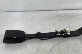 Attache ceinture avant gauche NISSAN QASHQAI 1