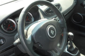 Vitre arriere droit RENAULT CLIO 3