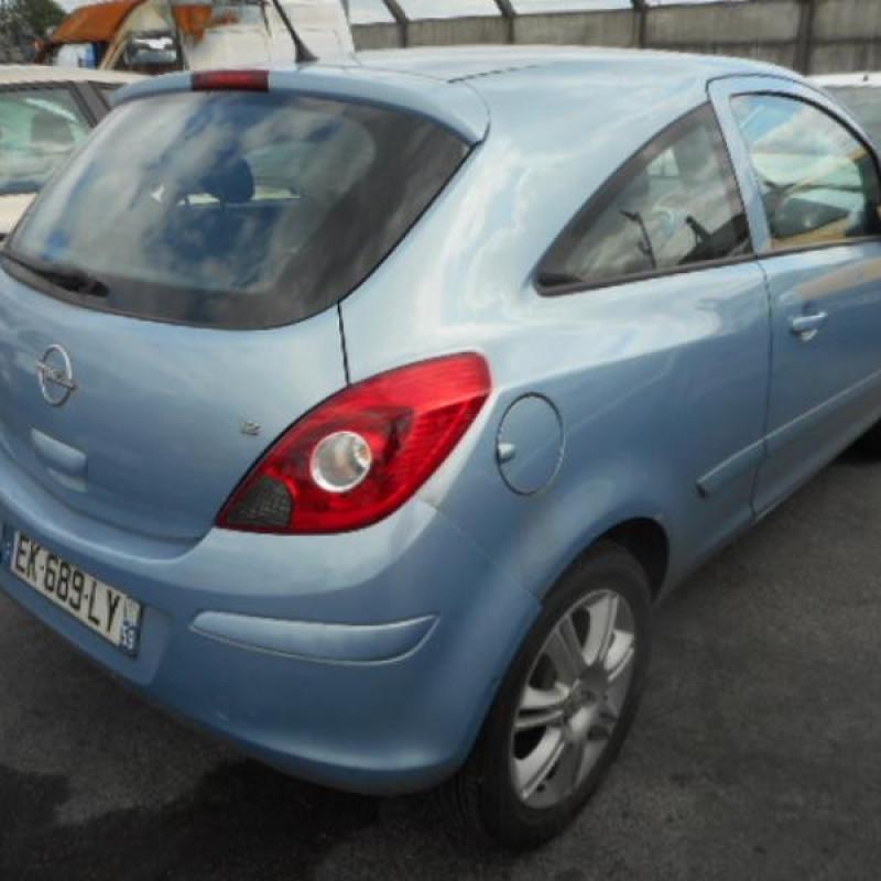 Poignee porte avant gauche OPEL CORSA D Photo n°6