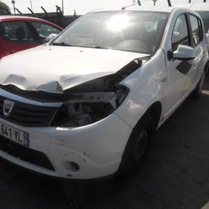 Poignee porte avant gauche DACIA SANDERO 1 Photo n°4