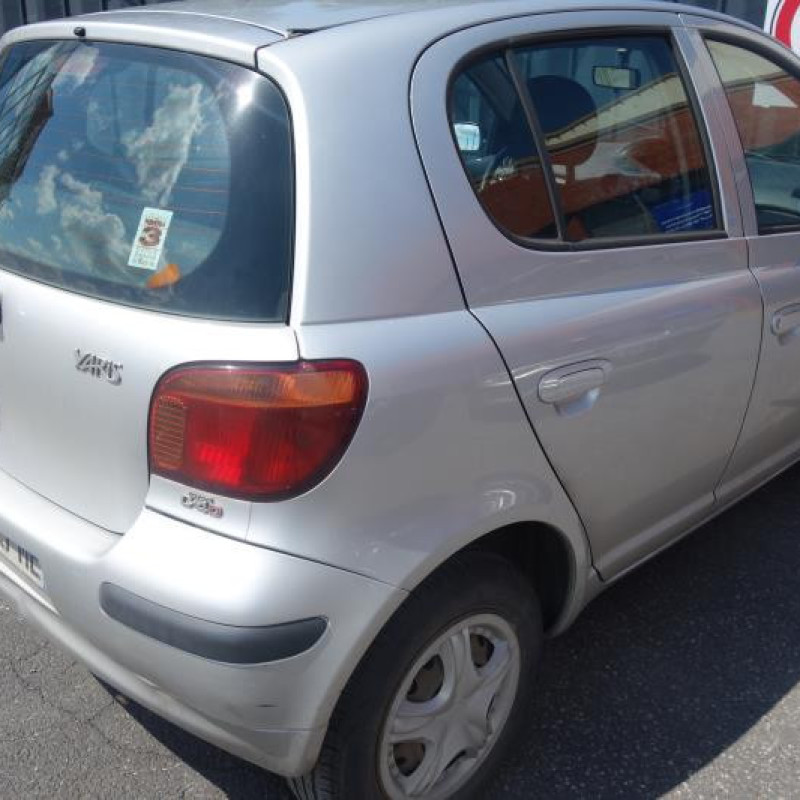 Poignee porte arriere droit TOYOTA YARIS 1 Photo n°6