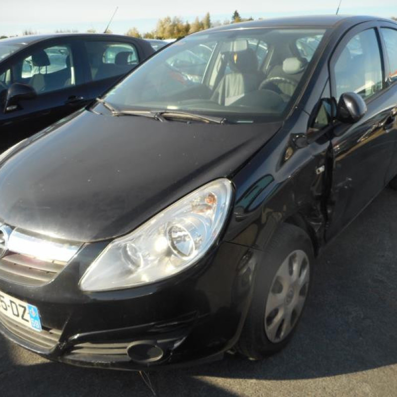 Poignee porte avant gauche OPEL CORSA D Photo n°4