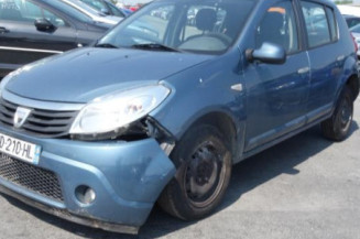 Poignee porte arriere gauche DACIA SANDERO 1