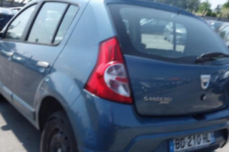 Poignee porte arriere gauche DACIA SANDERO 1