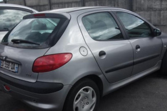 Pompe de direction PEUGEOT 206