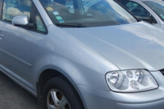 Poignee porte avant gauche VOLKSWAGEN TOURAN 1