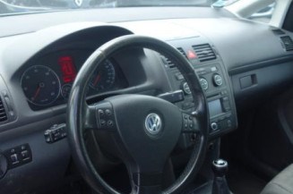 Poignee porte avant gauche VOLKSWAGEN TOURAN 1