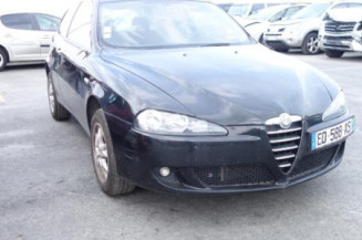 Eclairage de plafonnier ALFA ROMEO 147