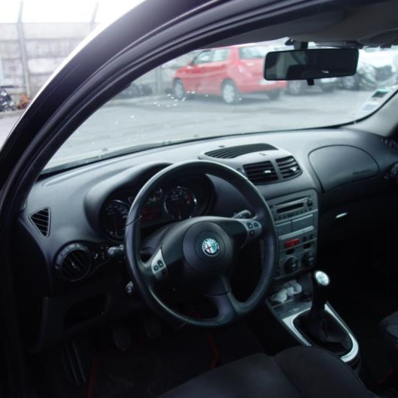 Eclairage de plafonnier ALFA ROMEO 147 Photo n°8