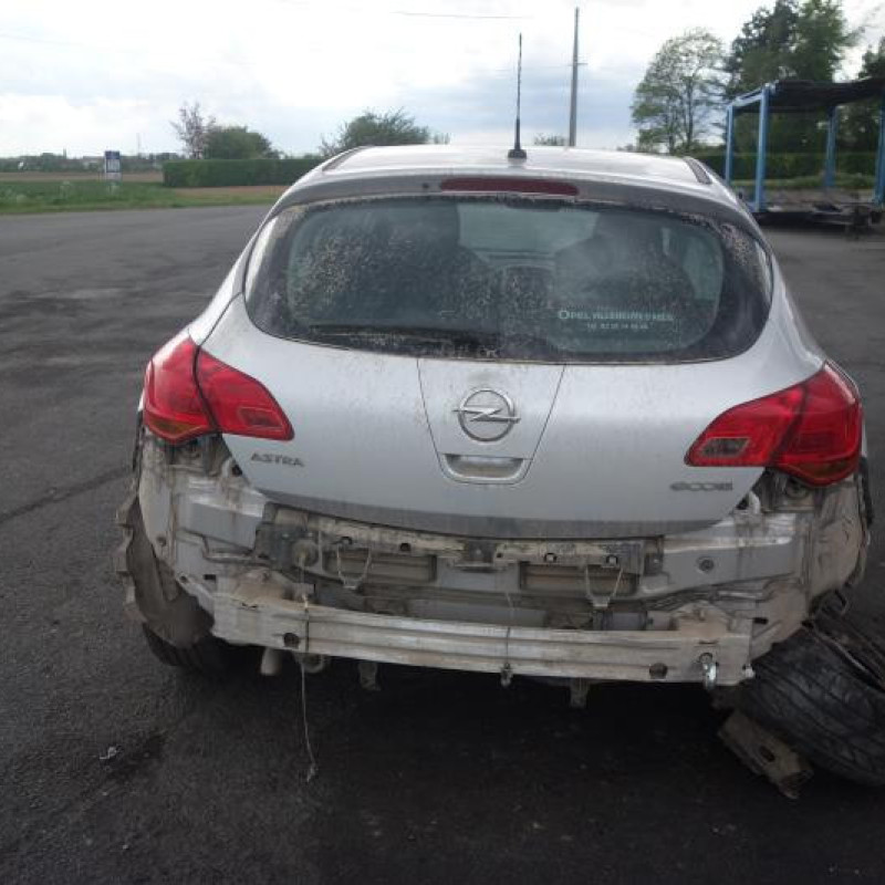 Poignee porte arriere droit OPEL ASTRA J Photo n°7