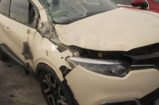 Poignee porte arriere droit RENAULT CAPTUR 1