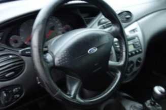 Pompe de direction FORD FOCUS 1