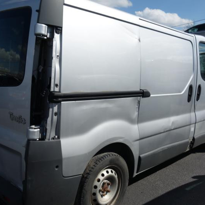 Poignee porte avant droit RENAULT TRAFIC 2 Photo n°6