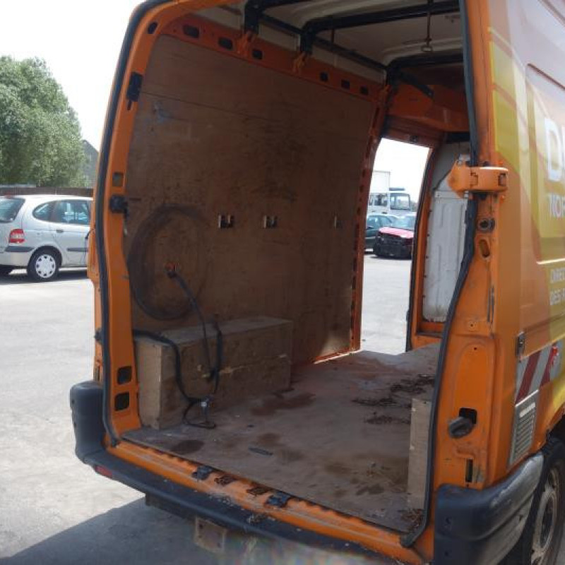 Poignee porte avant droit RENAULT MASTER 2 Photo n°6