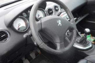 Pompe de direction PEUGEOT 308 1