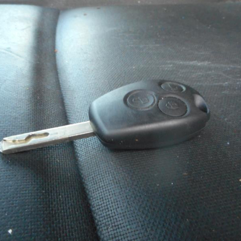 Debitmetre RENAULT MASTER 3 Photo n°12