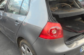 Vitre avant droit VOLKSWAGEN GOLF 5