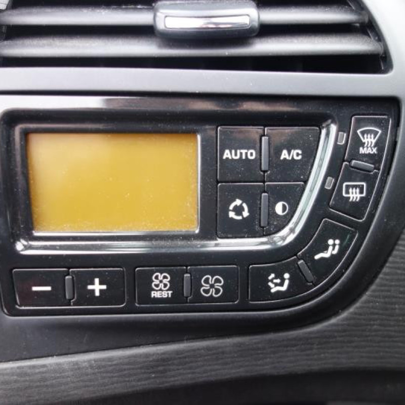 Ceinture arriere centrale CITROEN C4 GRAND PICASSO 1 Photo n°10