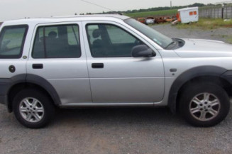 Renfort pare choc avant (traverse) LAND ROVER FREELANDER 1