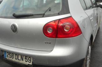 Vitre avant droit VOLKSWAGEN GOLF 5