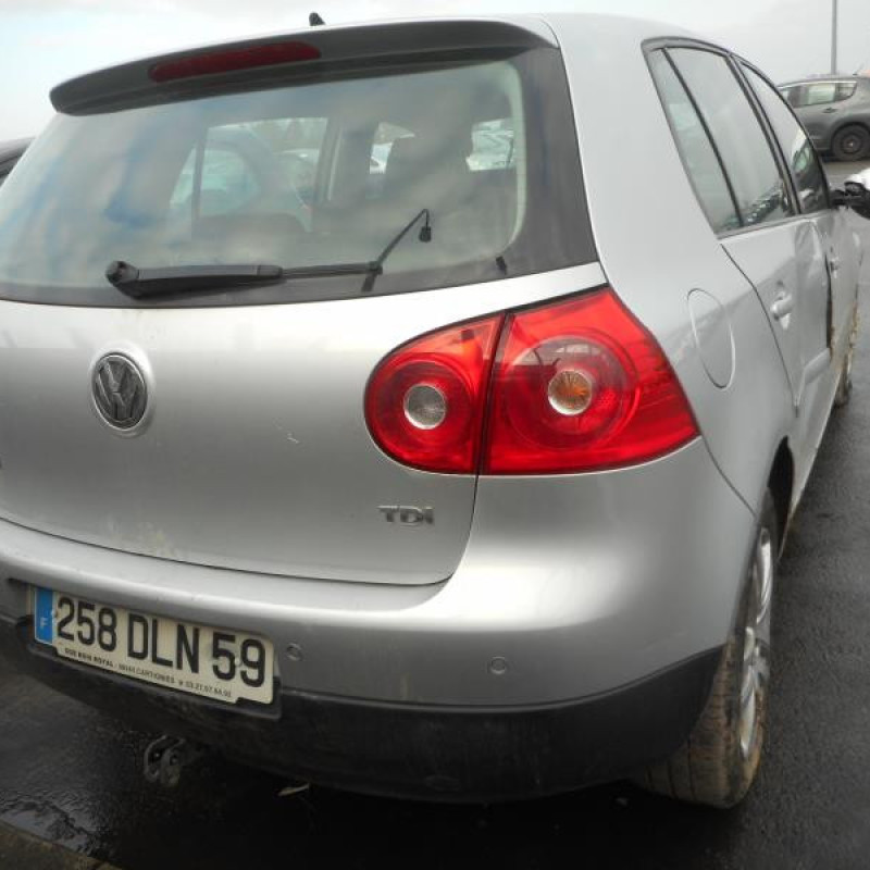 Vitre avant droit VOLKSWAGEN GOLF 5 Photo n°4