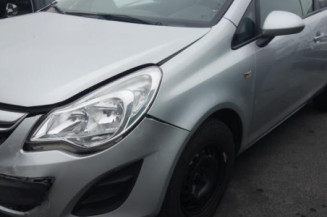 Poignee porte avant gauche OPEL CORSA D