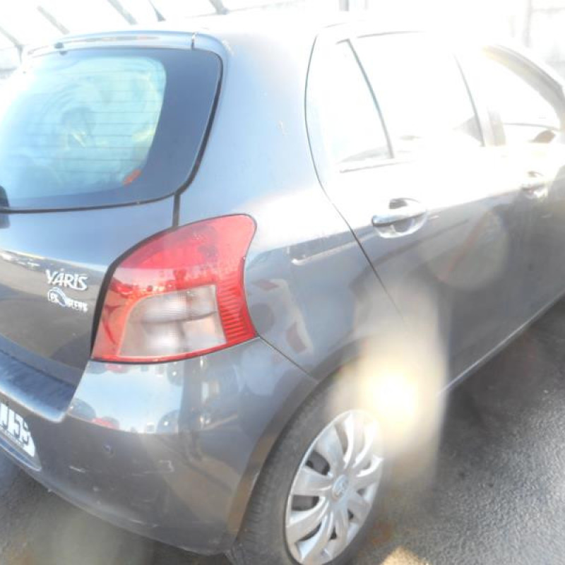 Leve vitre mecanique arriere gauche TOYOTA YARIS 2 Photo n°5