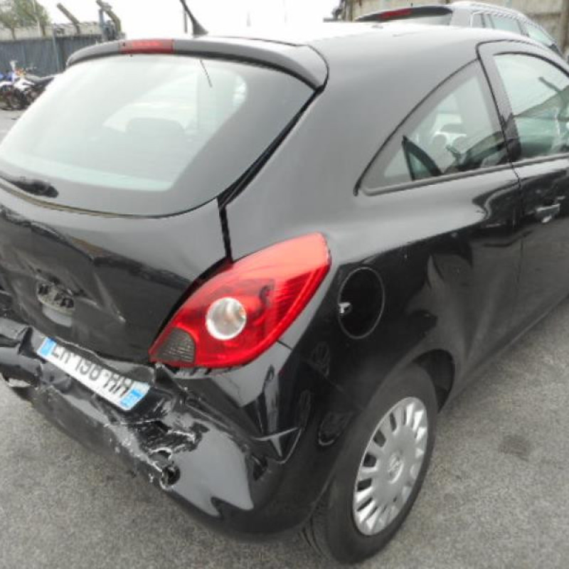 Poignee porte avant droit OPEL CORSA D Photo n°7