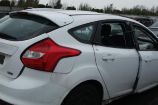 Poignee porte arriere droit FORD FOCUS 3