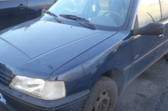 Pare choc arriere PEUGEOT 106