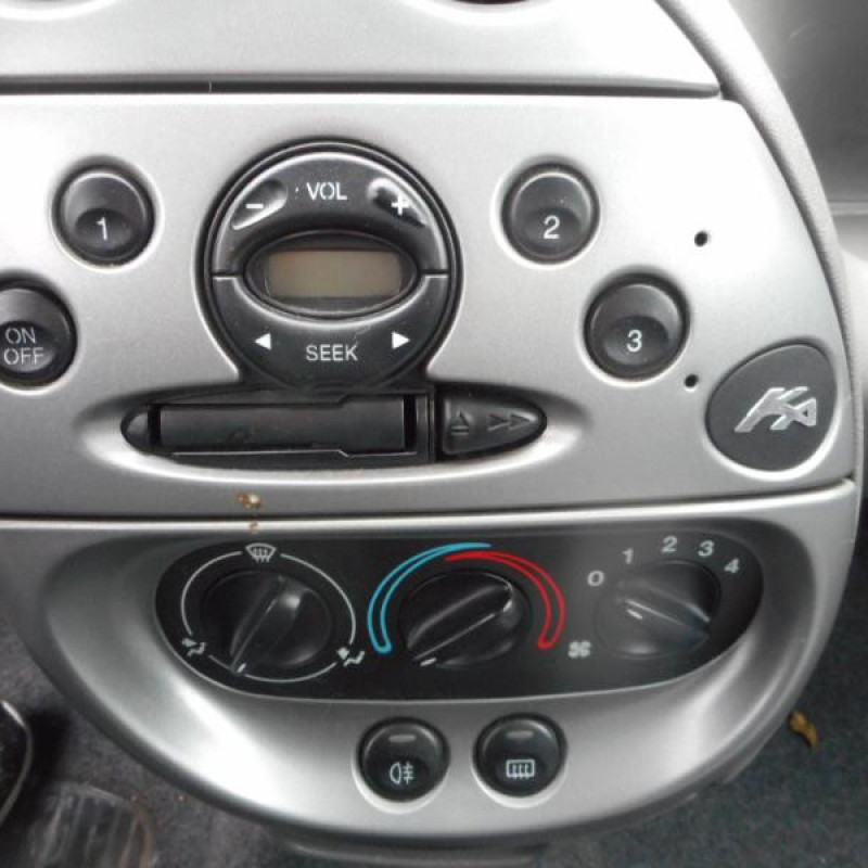 Pompe de direction FORD KA 1 Photo n°9