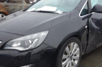 Bouton de coffre OPEL ASTRA J