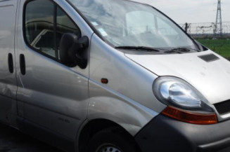 Poignee porte avant gauche RENAULT TRAFIC 2