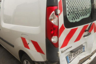 Charniere de porte de coffre gauche RENAULT KANGOO 2