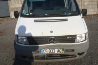 Poignee interieur arriere droit MERCEDES VITO 638