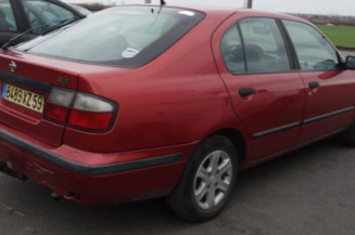 Optique avant secondaire droit (feux)(clignotant) NISSAN PRIMERA 2