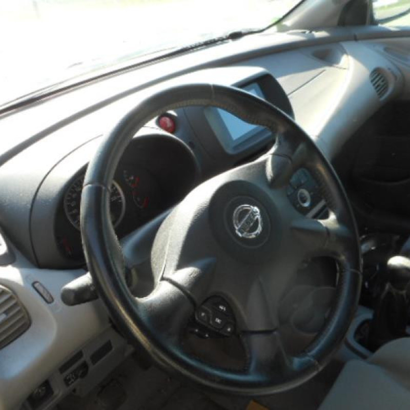 Ecran GPS NISSAN ALMERA TINO Photo n°9